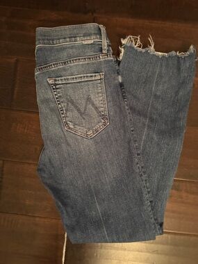 MOTHER Blue Raw Hem Cropped Jeans